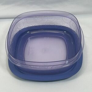 RUBBERMAID Premier Food Storage Container 9 Cups 2.1 L Purple Swirl Blue Window